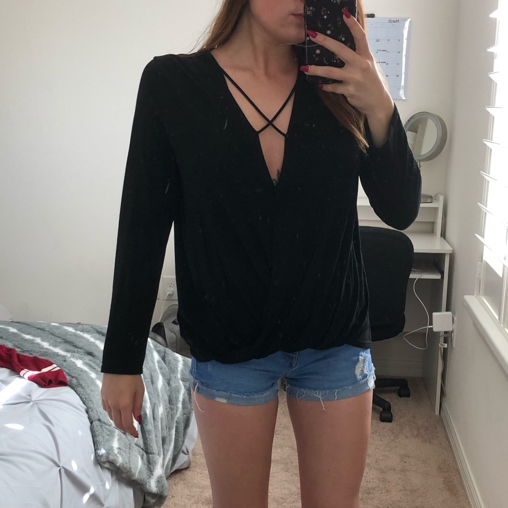 black long sleeve top from Blu Spero